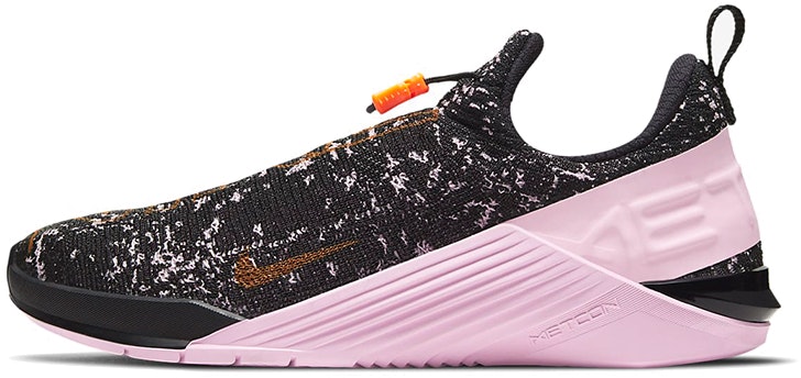 nike-react-metcon-black-light-arctic-pink-wmns