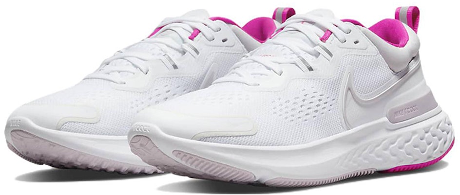 (W) Nike React Miler 2 Sepatu Lari Marathon/Sneakers CW7136-102 Lookbook (W) Nike React Miler 2 Sepatu Lari Marathon/Sneakers CW7136-102