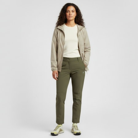 (W) Nike React Pegasus Trail 4 GORE-TEX 'Pale Ivory Neutral Olive' Sepatu Lari DJ7929-101 Lookbook (W) Nike React Pegasus Trail 4 GORE-TEX 'Pale Ivory Neutral Olive' Sepatu Lari DJ7929-101