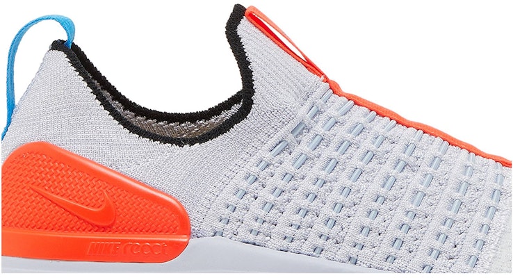 (W) Nike React Phantom Run Flyknit 2 'Abu-Abu Crimson Cerah' DV2179-001 Order (W) Nike React Phantom Run Flyknit 2 'Abu-Abu Crimson Cerah' DV2179-001