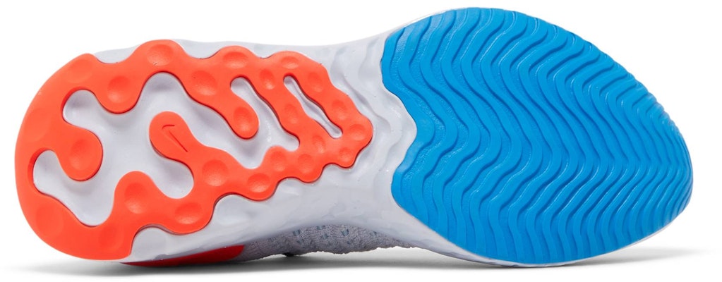 (W) Nike React Phantom Run Flyknit 2 'Abu-Abu Crimson Cerah' DV2179-001 Shop (W) Nike React Phantom Run Flyknit 2 'Abu-Abu Crimson Cerah' DV2179-001