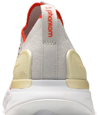 (W) 耐克 React Phantom Run Flyknit 2 灰橙色跑鞋 CJ0280-003 Sizing (W) 耐克 React Phantom Run Flyknit 2 灰橙色跑鞋 CJ0280-003