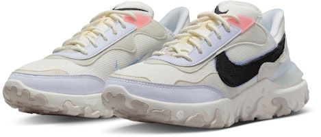 (W) Nike React Revision 'Putih Summit' DQ5188-102 Lookbook (W) Nike React Revision 'Putih Summit' DQ5188-102