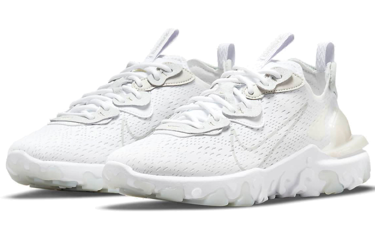 Lookbook Nike React Vision 輕便舒適 低筒跑步鞋 女款 白杏