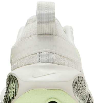 (Women) Nike ReactX Infinity Run 4 Premium 'Light Bone Cargo Khaki' DZ3720-001 Sizing (Women) Nike ReactX Infinity Run 4 Premium 'Light Bone Cargo Khaki' DZ3720-001