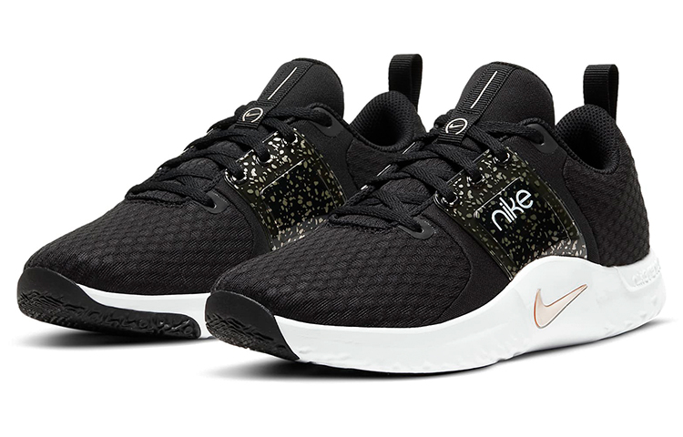 Lookbook (W) Nike Renew In-Season TR 10 Premium ''Schwarz Metallic Gold'' CV0196-001