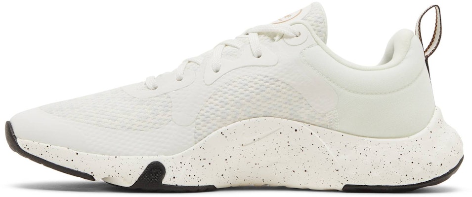 (W) Nike Renew In-Season TR 11 'Sail Metallic Copper Coin' Zapatillas Entrenamiento DA8309-100 Lookbook (W) Nike Renew In-Season TR 11 'Sail Metallic Copper Coin' Zapatillas Entrenamiento DA8309-100