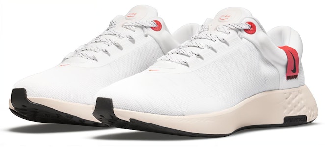 (W) Nike Renew Serenity Run 'Putih Sihir Ember' DB0522-101 Lookbook (W) Nike Renew Serenity Run 'Putih Sihir Ember' DB0522-101