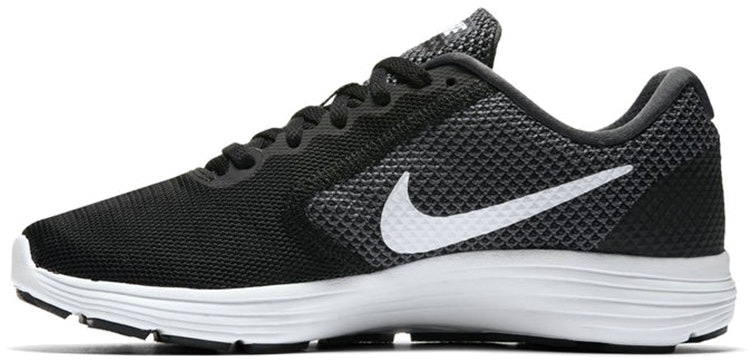 women-nike-revolution-3-black-819303-001