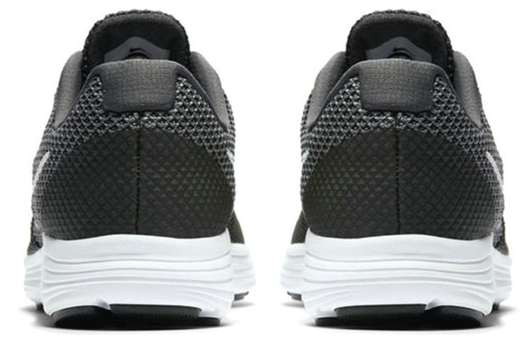 Details for (Women) Nike Revolution 3 'Black' 819303-001