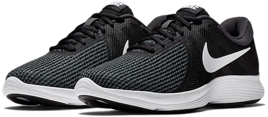 (W) Nike Revolution 4 Eropa AJ3491-001 Lookbook (W) Nike Revolution 4 Eropa AJ3491-001