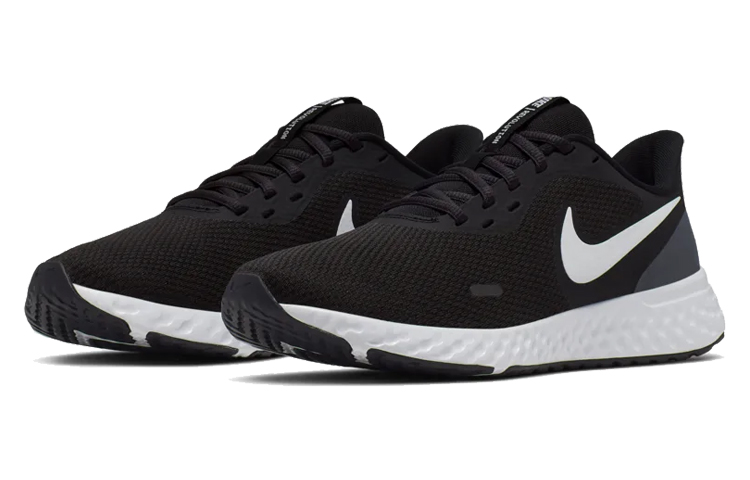 Shop （女款）Nike Revolution 5 'Anthracite' BQ3207-002