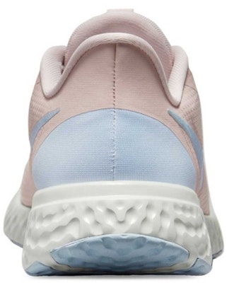 (W) Nike Revolution 5 'Rosa Suave Azul Hidrógeno' BQ3207-604 Lookbook (W) Nike Revolution 5 'Rosa Suave Azul Hidrógeno' BQ3207-604