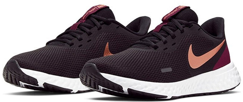 (Women) Nike Revolution 5 'Black Metallic Copper' BQ3207-003 Lookbook (Women) Nike Revolution 5 'Black Metallic Copper' BQ3207-003