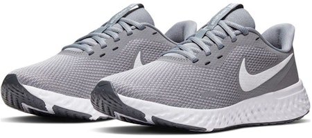 (W) Nike Revolution 5 'Gris Frío' BQ3207-005 Lookbook (W) Nike Revolution 5 'Gris Frío' BQ3207-005