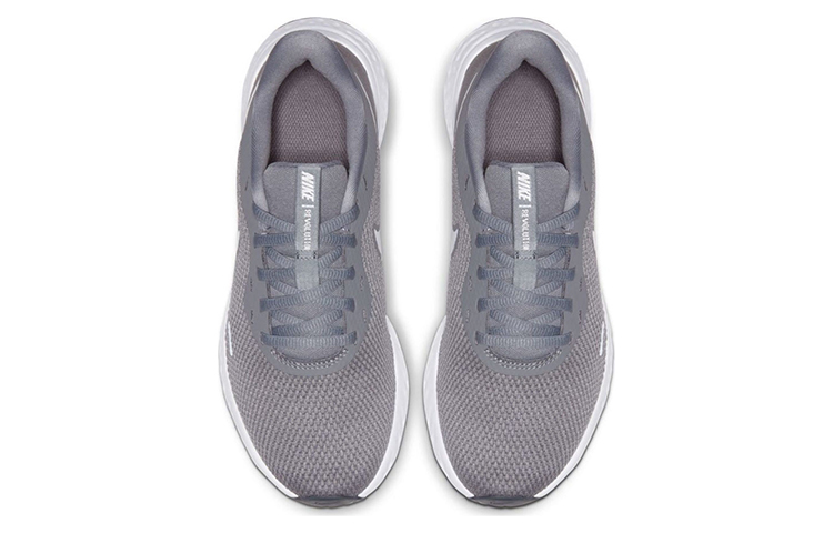 Shop (W) Nike Revolution 5 'Gris Frío' BQ3207-005