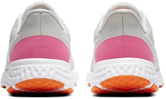 (W) 나이키 레볼루션 5 '플래티넘 틴트' (Nike Revolution 5 'Platinum Tint') BQ3207-007 Shop (W) 나이키 레볼루션 5 '플래티넘 틴트' (Nike Revolution 5 'Platinum Tint') BQ3207-007