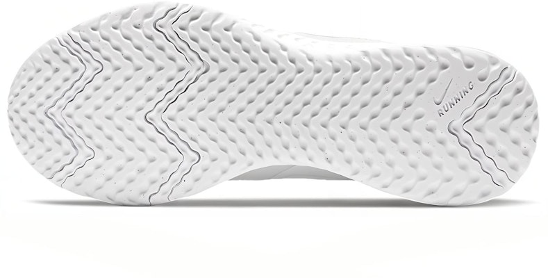 (Women) Nike Revolution 5 'Triple White' BQ3207-104 Details for (Women) Nike Revolution 5 'Triple White' BQ3207-104
