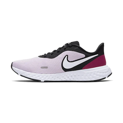 (W) Nike Revolution 5 'Valentines Day'