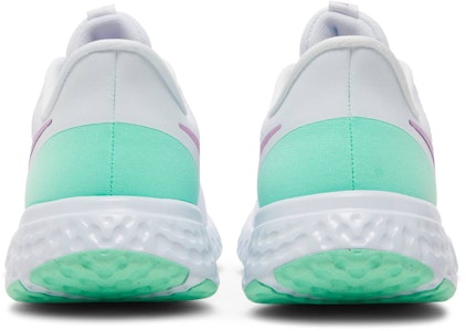 (W) 나이키 레볼루션 5 '화이트 그린 글로우 바이올렛' BQ3207-111 Details for (W) 나이키 레볼루션 5 '화이트 그린 글로우 바이올렛' BQ3207-111