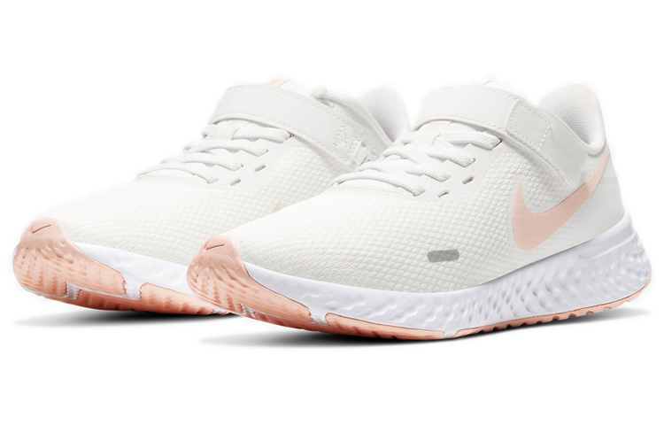 Lookbook (Women) Nike Revolution 5 FlyEase 'White Washed Coral' BQ3212-103