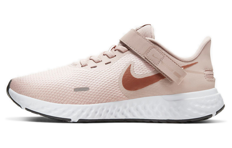 (W) Nike Revolution 5 FlyEase Pink