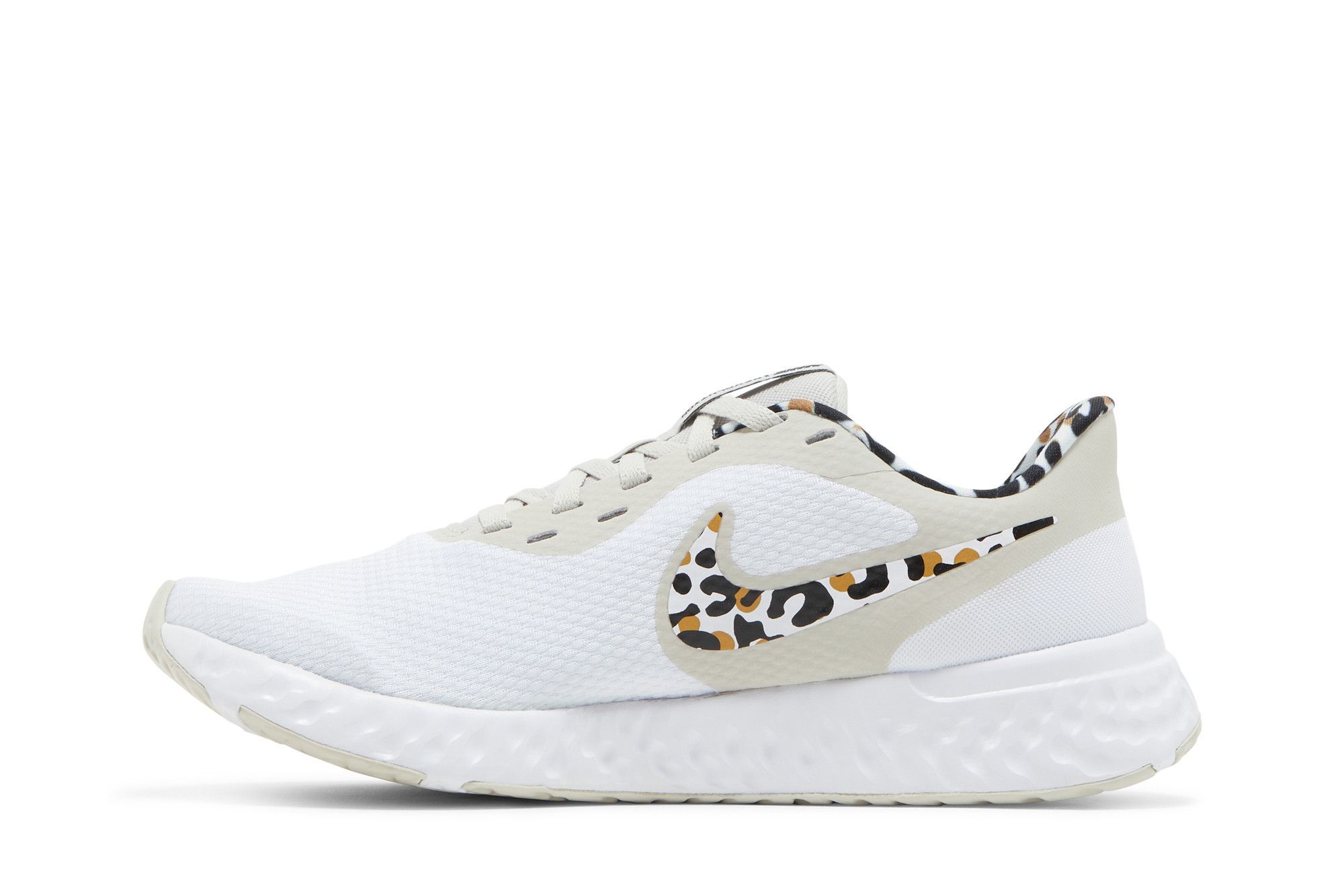 Lookbook (W) Nike Revolution 5 Premium ''Luipaard'' DA3083-110