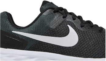 (女性)Nike Revolution 6 「Next Nature 黑白」DC3729-003 Order (女性)Nike Revolution 6 「Next Nature 黑白」DC3729-003