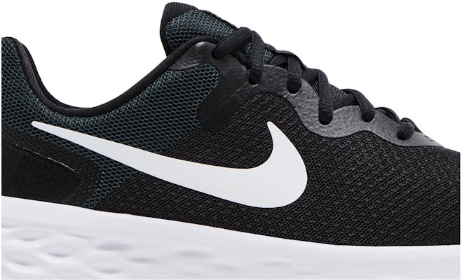 (W) Nike Revolution 6 Next Nature Wide 'Hitam Putih' DC9001-003 Order (W) Nike Revolution 6 Next Nature Wide 'Hitam Putih' DC9001-003