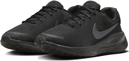 (W) Nike Revolution 7 'Hitam Off Noir' FB2208-002 Lookbook (W) Nike Revolution 7 'Hitam Off Noir' FB2208-002