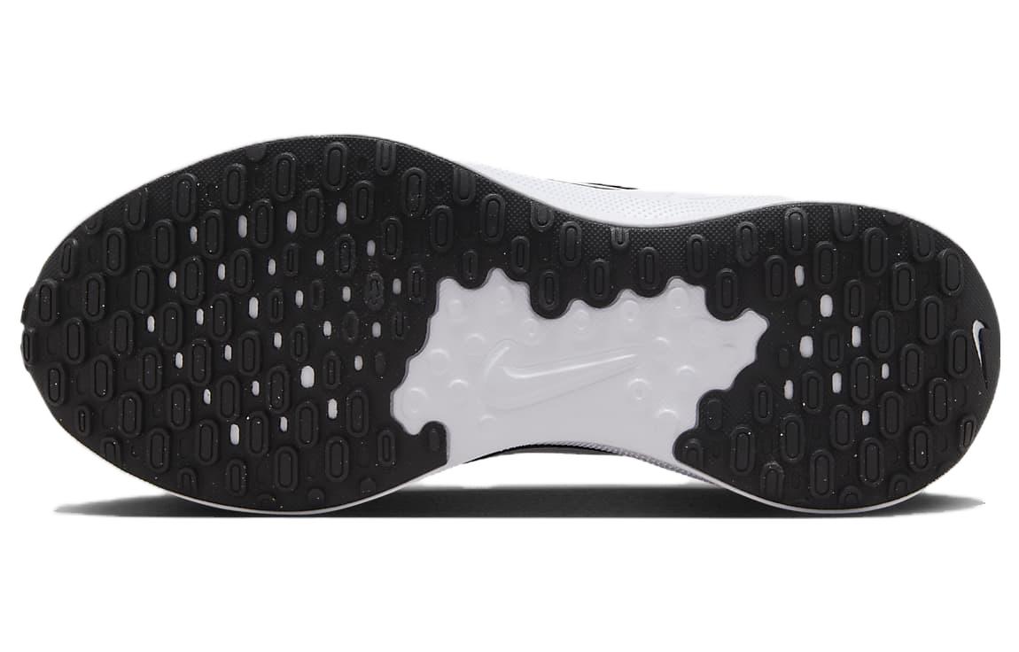 Sizing (W) Nike Revolution 7 'Hitam Putih' FB2208-003