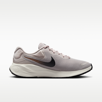 Lookbook (W) Nike Revolution 7 灰色/幻影白/水貂棕/黑色 FB2208-014