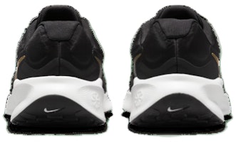 (W) Nike Revolution 7 Wide 'Hitam Emas Metalik' FZ6829-002 Shop (W) Nike Revolution 7 Wide 'Hitam Emas Metalik' FZ6829-002