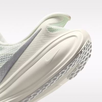 (Women) Nike Revolution 8 Easy On Sail/Barely Green/Off-White/Metallic Silver HQ2415-103 1