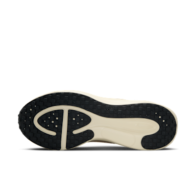 Order (W) Nike Revolution 8 Khaki/Coconut Milk/Off Noir/Gold Metalik HJ8485-201