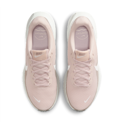 Shop (W) ナイキ レボリューション 8 シルトレッド/モルト/ライトスモークグレー/サミットホワイト HJ8485-604