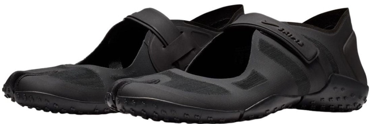 Nike x SKIMS Air Rift Malla ''Negro'' IO7694-001 Lookbook Nike x SKIMS Air Rift Malla ''Negro'' IO7694-001