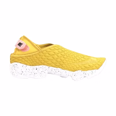 (W) Nike Rift Wrap SE 'Gold Dart'