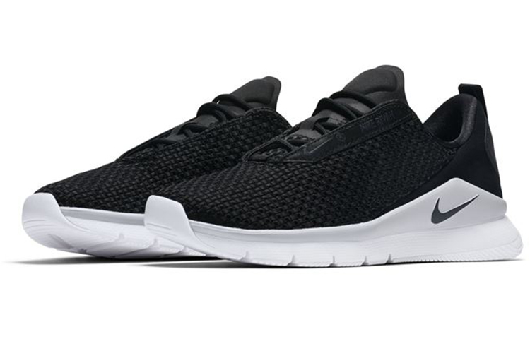 Lookbook (W) 나이키 리바 SE 블랙/화이트 AO1008-001