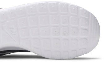 (W) Nike Roshe One 'Hitam' 844994-002 Purchase (W) Nike Roshe One 'Hitam' 844994-002