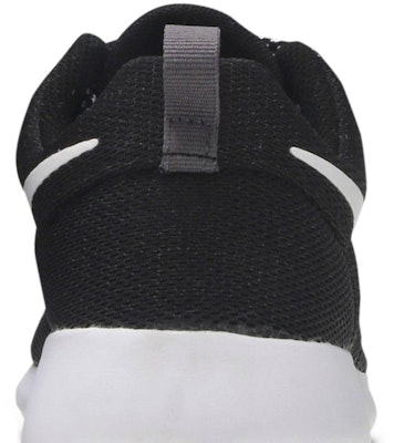(Women) Nike Roshe One 'Black' 844994-002 Sizing (Women) Nike Roshe One 'Black' 844994-002