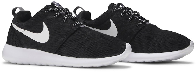 (W) Nike Roshe One 'Hitam' 844994-002 Cheap (W) Nike Roshe One 'Hitam' 844994-002