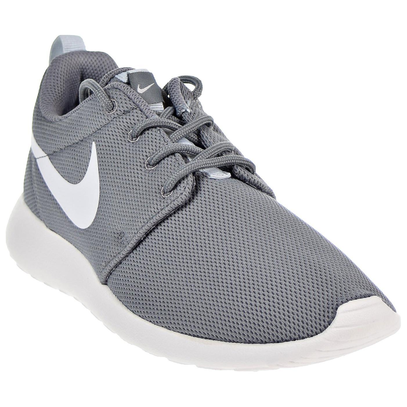Shop (W) Nike Roshe One 'Abu-Abu Keren' 844994-003
