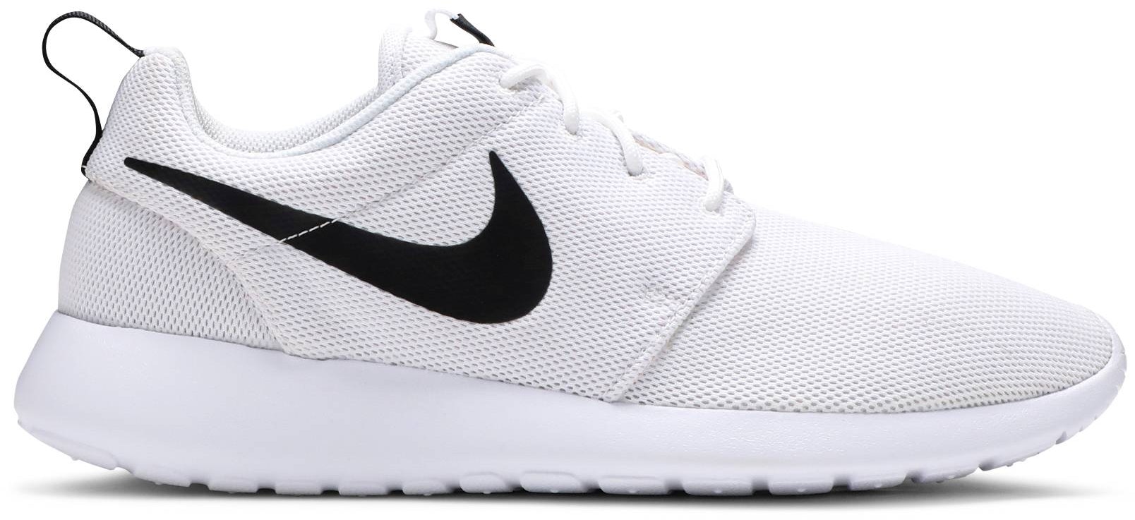 nike-roshe-one-white-black-wmns