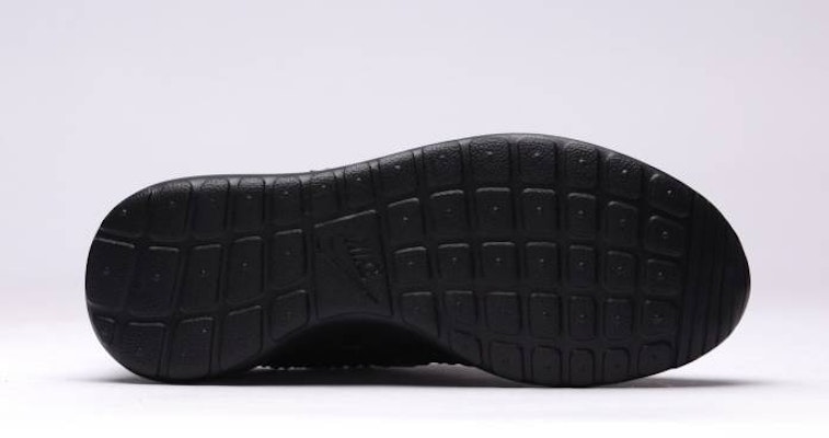 (W) Nike Roshe One DMB 'Triple Black' Lelaki Hitam Triple 807460-001 Shop (W) Nike Roshe One DMB 'Triple Black' Lelaki Hitam Triple 807460-001