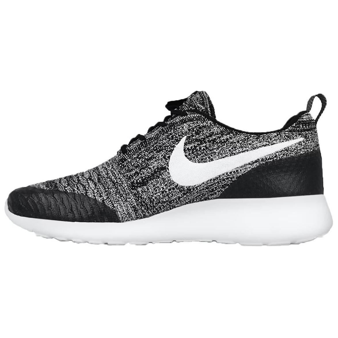 (Women) Nike Roshe One Flyknit 'Black White' 704927-010