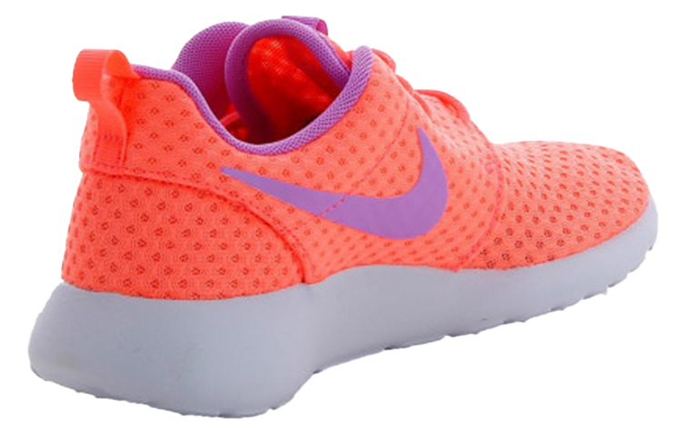 Lookbook (W) Nike Roshe One Low-Top ''Arancione'' 724850-661