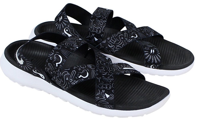 (Women) Nike Roshe One Sandal Print 'Black White' 832644-011 Order (Women) Nike Roshe One Sandal Print 'Black White' 832644-011