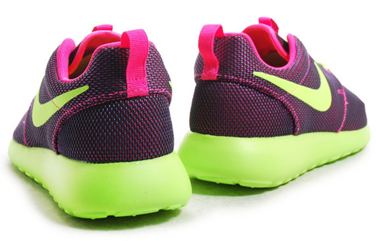 Lookbook (W) 나이키 로쉬런 '하이퍼 핑크 볼트' (Nike Roshe Run '하이퍼 핑크 볼트') 511882-678