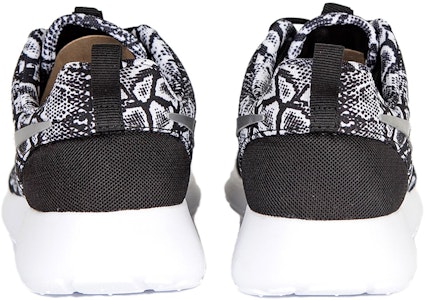 (W) Nike Roshe Run Hitam Python 599432-003 Purchase (W) Nike Roshe Run Hitam Python 599432-003